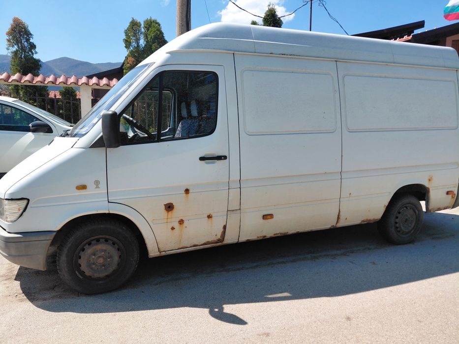 Бус Mercedes-Benz Sprinter 308