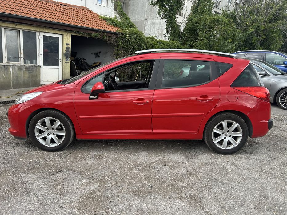 Продавам Peugeot 207 sw 2007г
