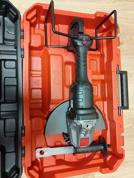 Ъглошлайф Parkside 40V с 2 батерии