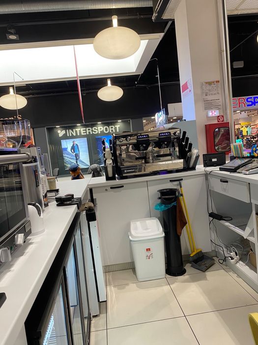 Vand cafenea tip insula completa