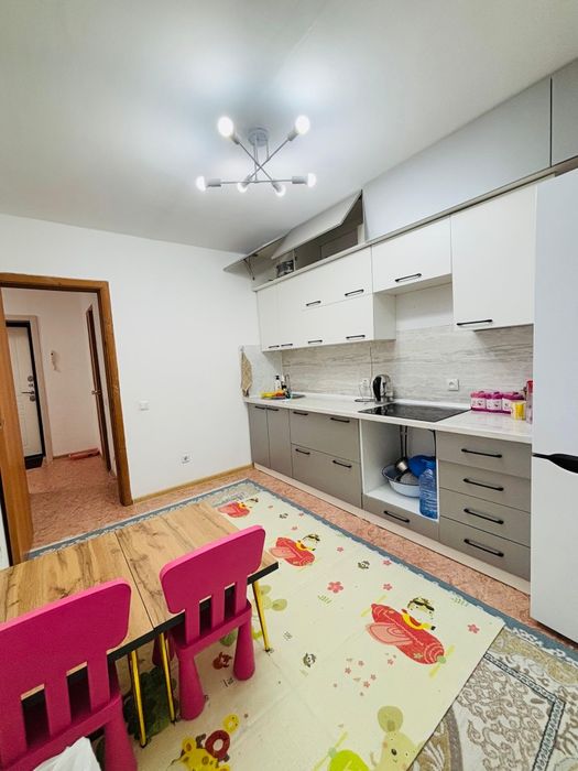 2 комн Новостройка,маг.Уют