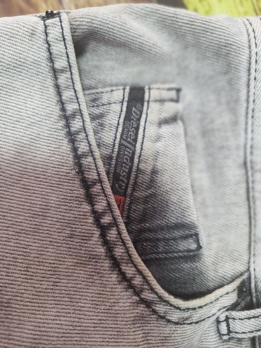 Diesel blugi scurti barbati