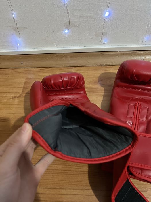 Vand manusi de box Armura (Negociabil)