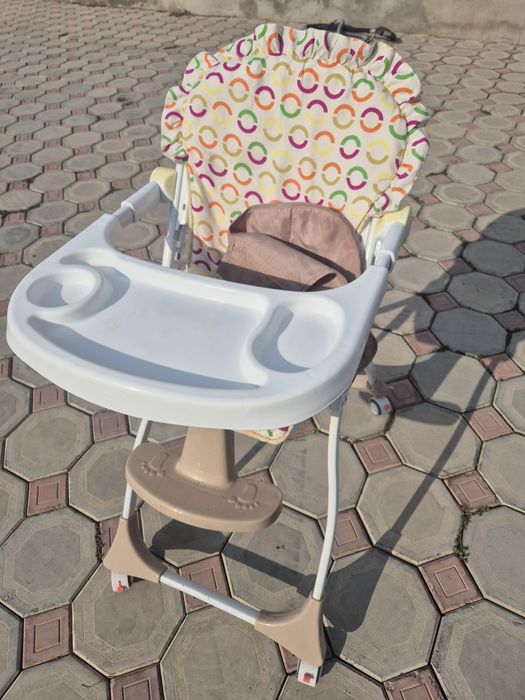 Стульчик для кормления