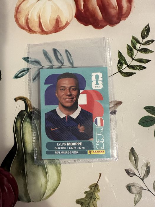 Sticker Panini FIFA 2023 Kylian Mbappé Real Madrid