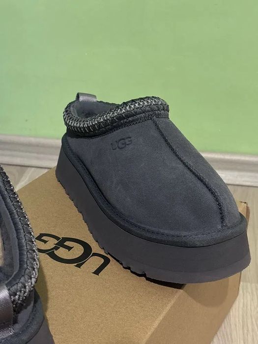 Нови боти Ugg tazz
