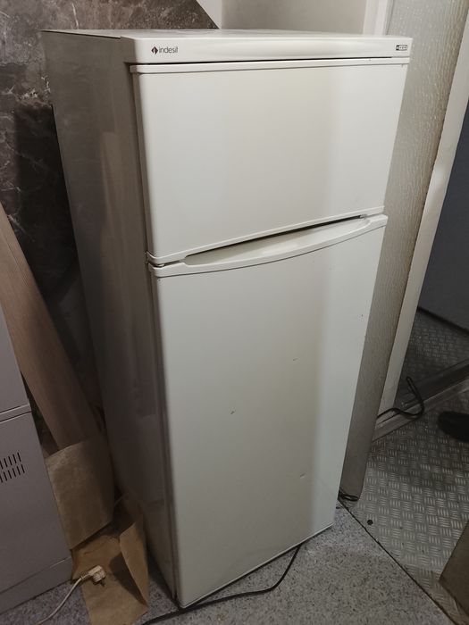 Холодильник Индезит