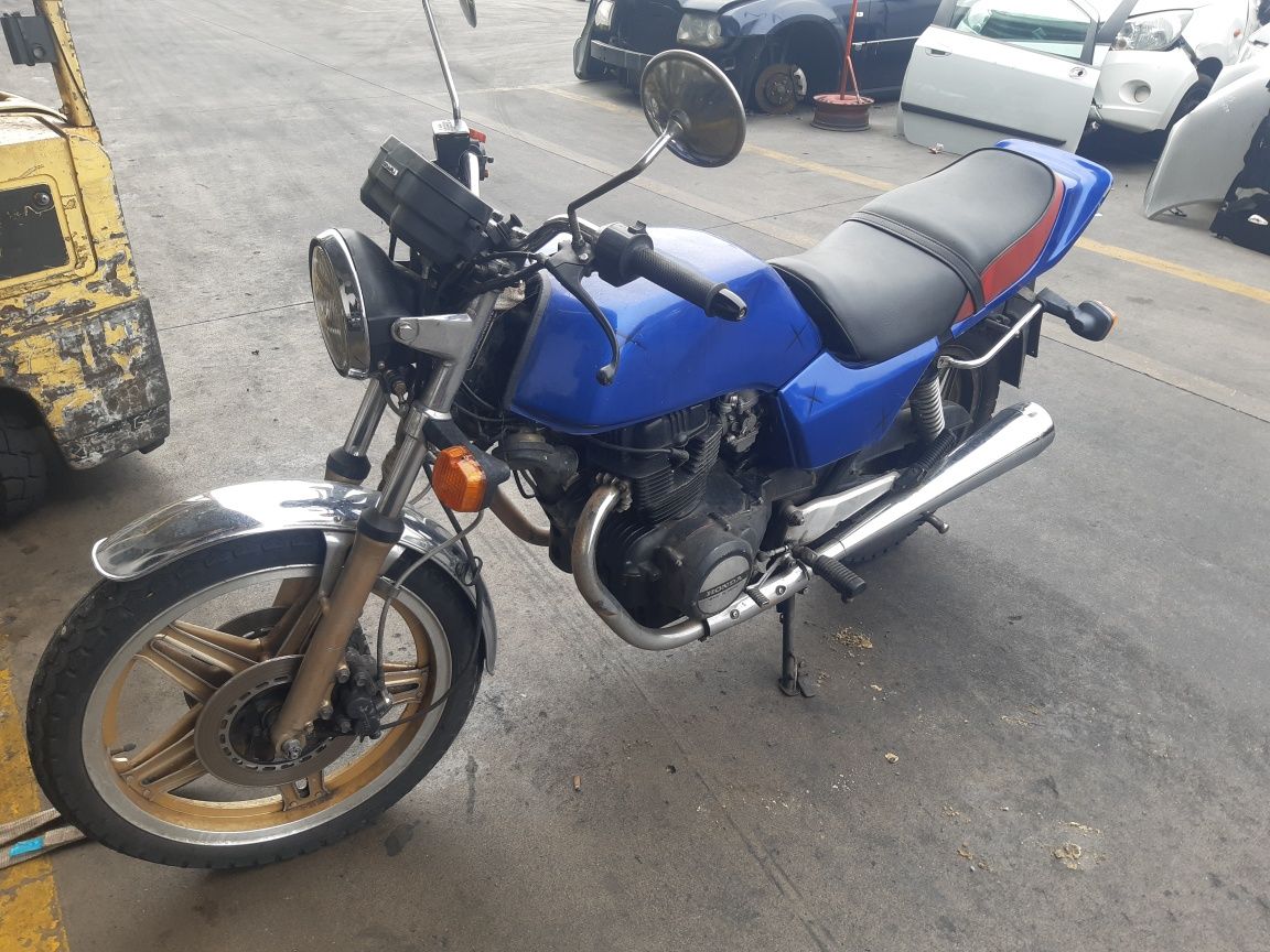 Мотоциклет Хонда СБ 400(Honda CB 400)-на части гр. Пловдив Прослав • OLX.bg