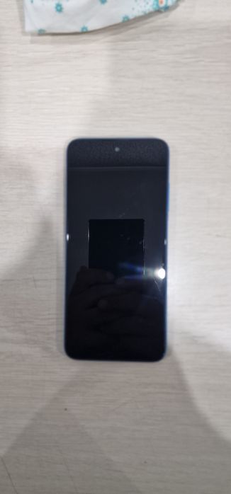 Продам смартфон Redmi 10.