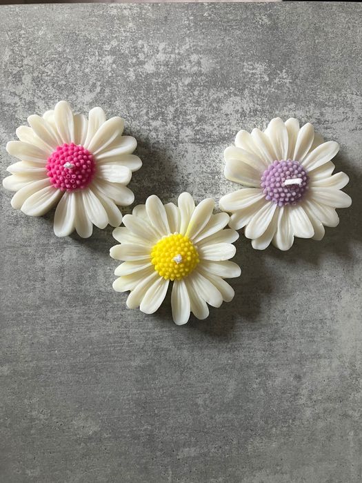 Свещи от соев восък подходящи за рожденни дни или друг повод