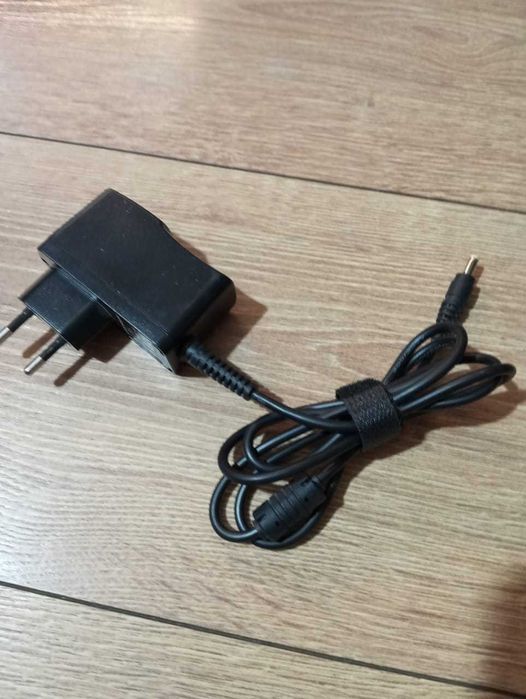 Адаптер сетевой, блок питания 15в 1,2А, на колонку Алиса зарядка