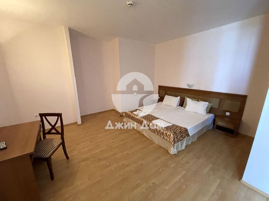 Продава се Двустаен апартамент в Свети Влас - 80 кв.м за 542 €/кв.м - Снимка #9