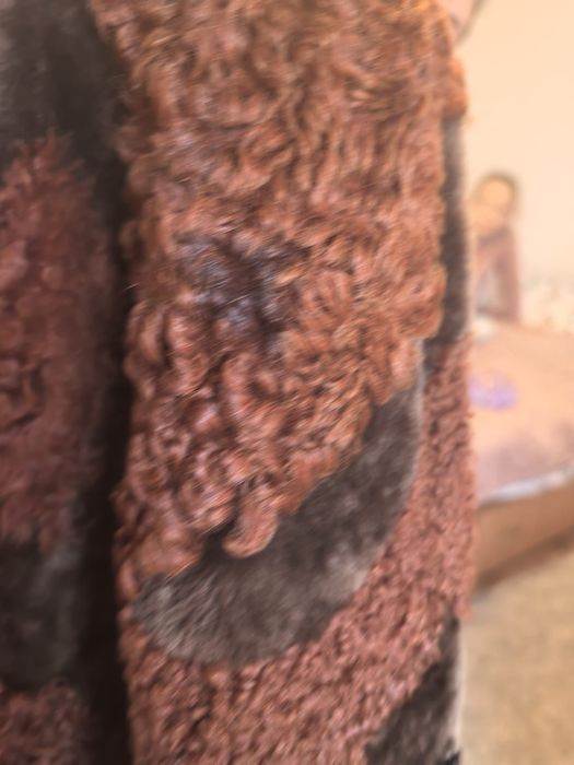 Haina de blana astrahan