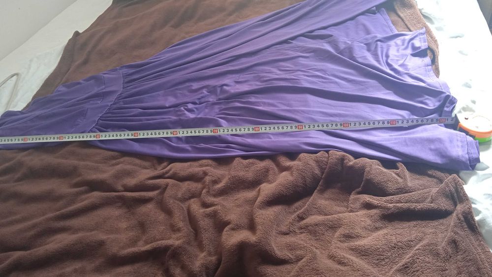 Лилава рокля размер М