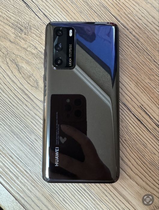 Телефон Huawei P40