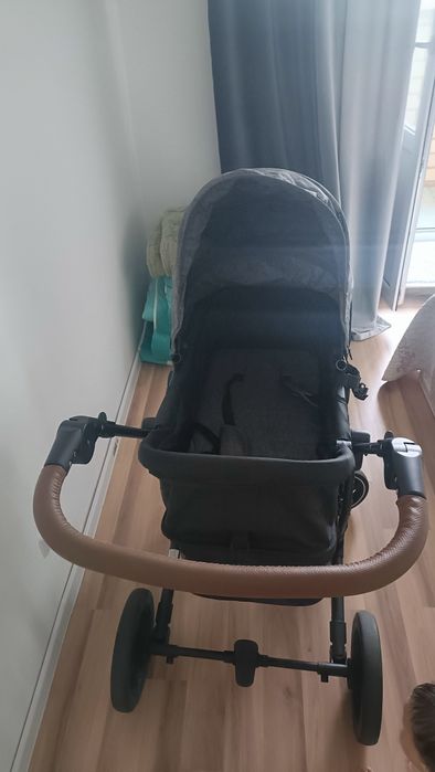 Коляска детская  продам