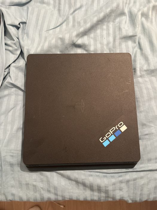 PlayStation 4 Slim – ediție specială maro (funcționează perfect)