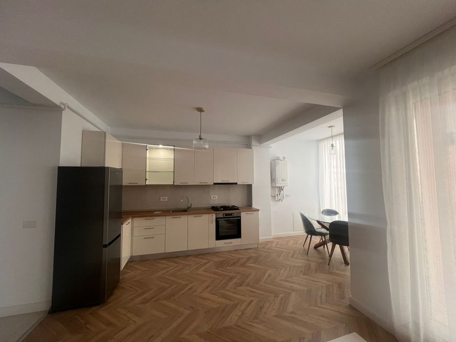 Apartment 2camLoc PARCARE INCLUS prima inchiriere