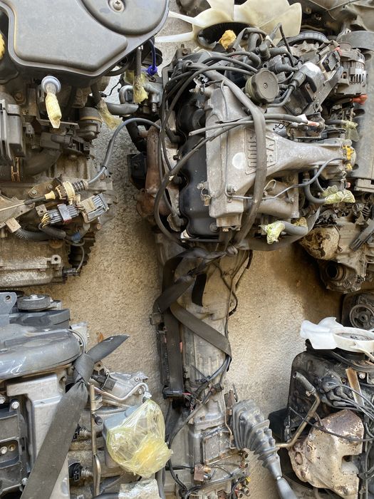 Двигатель  MITSUBISHI 6G72