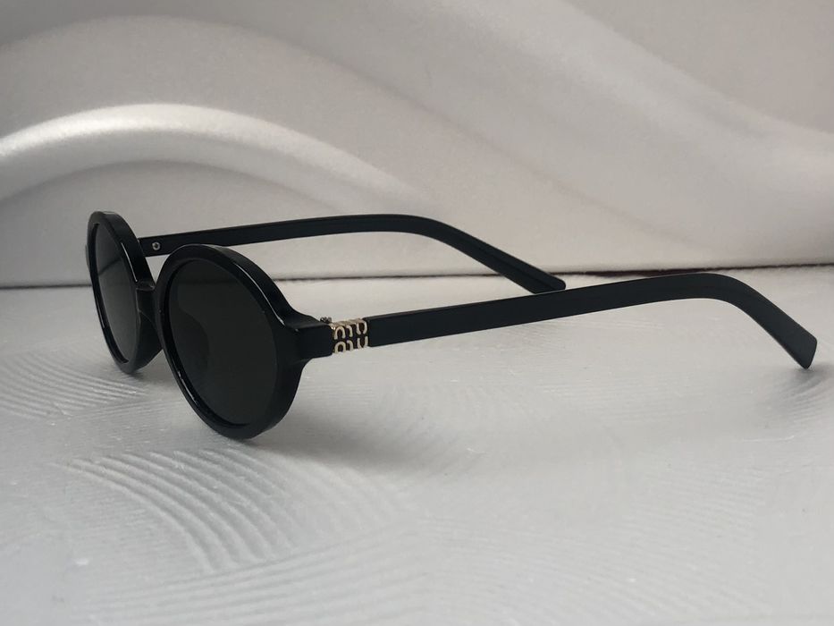 Модерни дамски слънчеви очила