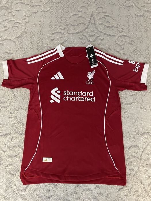 Liverpool джерси