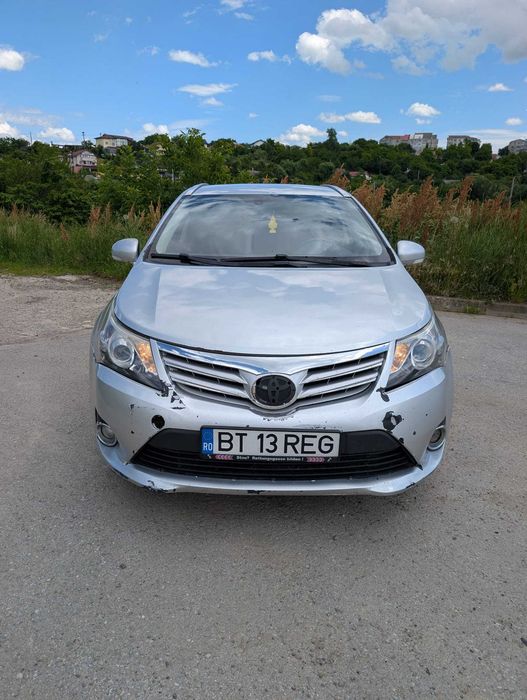 TOYOTA Avensis 2013 — imagine 5