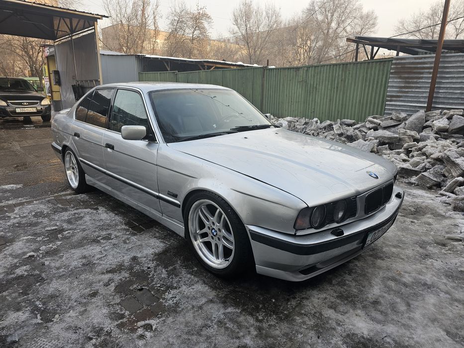 Продам BMW E34 рестайлинг