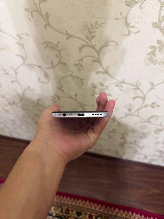 Realmi 8 korobka/dok