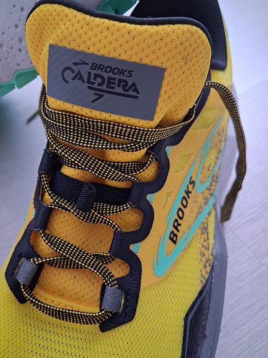 Vând Adidas  Brooks Caldera nr 42.5 Noi fără eticheta Barbati