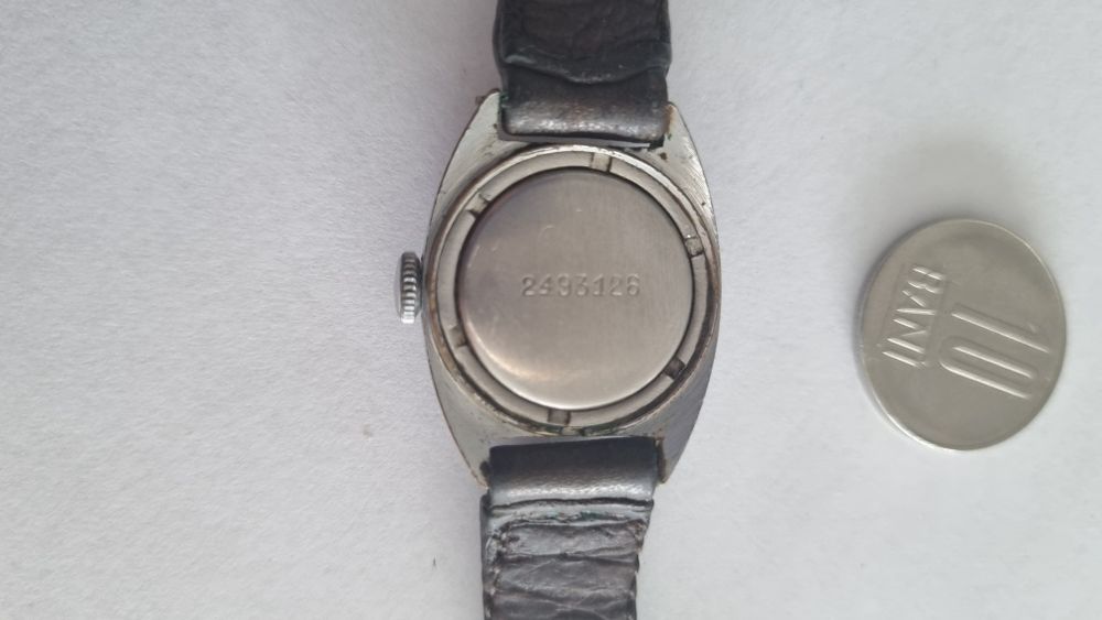 Vand ceas dama mecanic Raketa, Fond Acier, Zaria