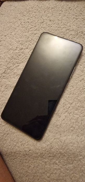 Продам телефон в отличном состоянии