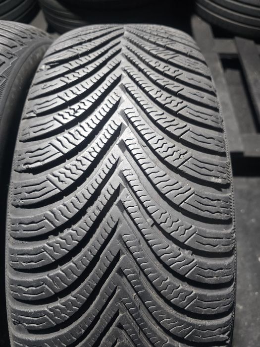 Anvelope 215/65 R16 MICHELIN de iarna