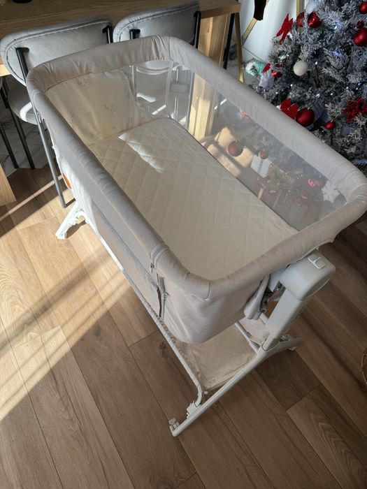 Pătuț penteu copii Co-sleeper Lionelo
