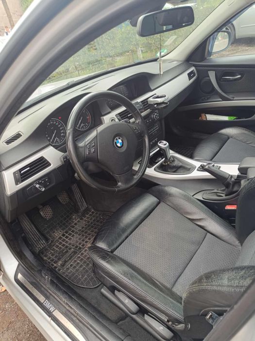 Bmw 320 xdrive din 2009 manual Euro 5