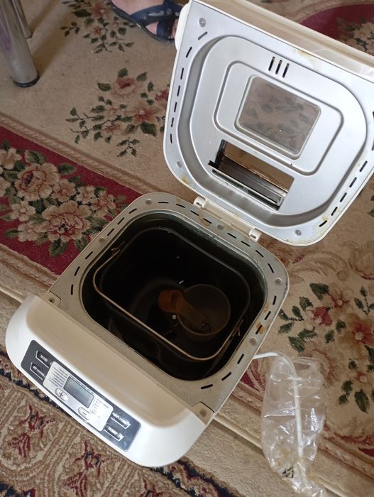 Хлебопечка Artel