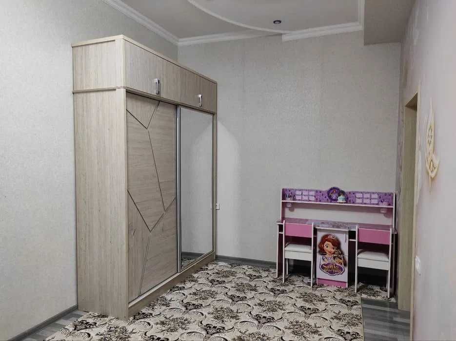 Chilonzor 25 kvartal 70 kv.m. 2 xona evro rem. G'ishtli dom