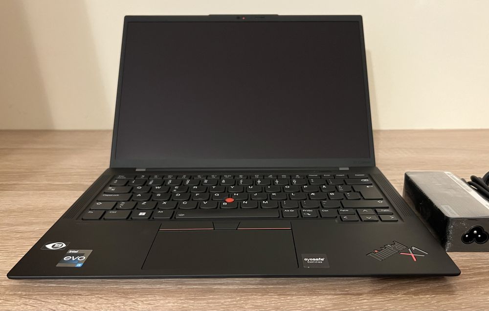 Lenovo Thinkpad X1 Carbon Gen10 i5 12th 14,2” TOUCH Portabil ! Gen8