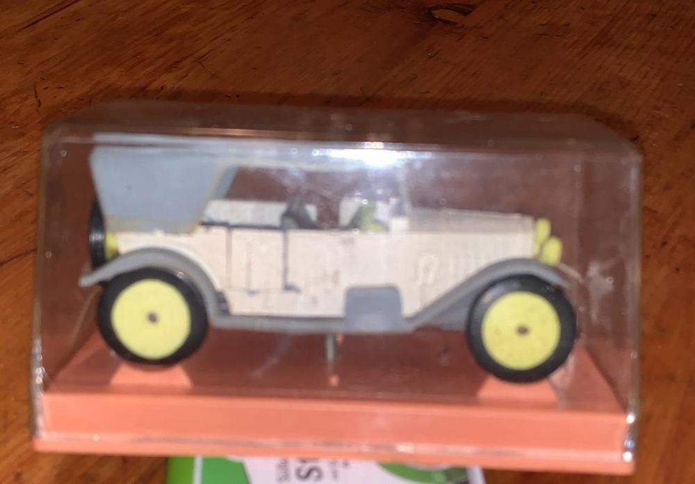 Продам модель машины