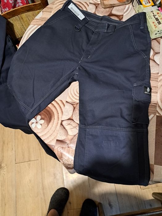 Работни панталони MASCOT и Strauss