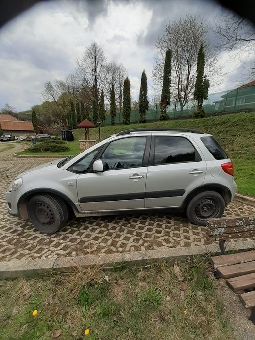 Vând suzuki sx4 4