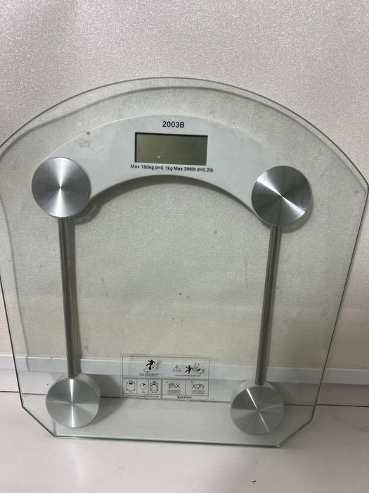 Продаю напольные весы