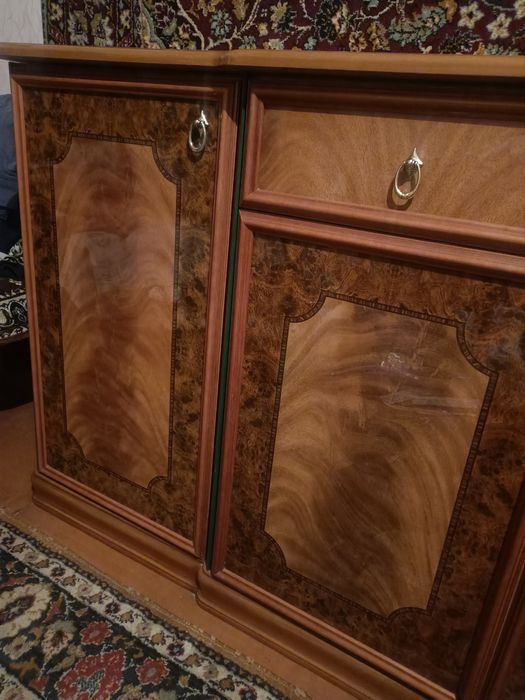 Продам комод Италия б/у