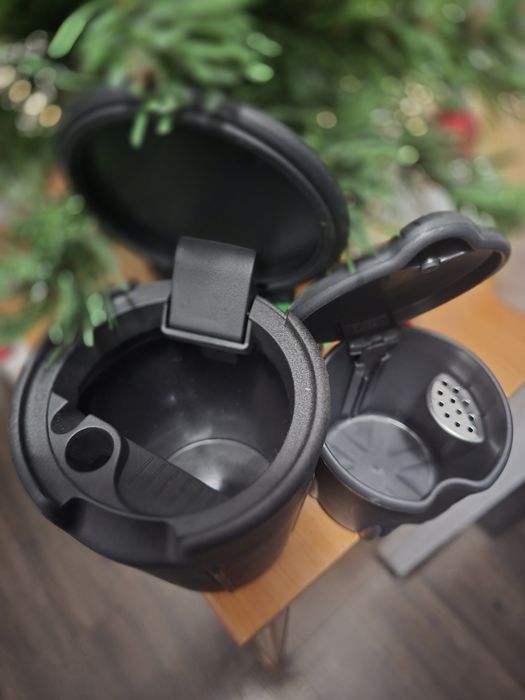 Scrumieră Volkswagen Tigian fata si spate