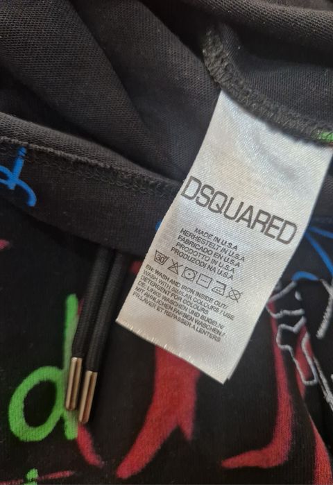 Compleu bărbați DSQUARED 2( pantalon scurt+tricou )*mărimea M/L*nou cu etichetă*bumbac