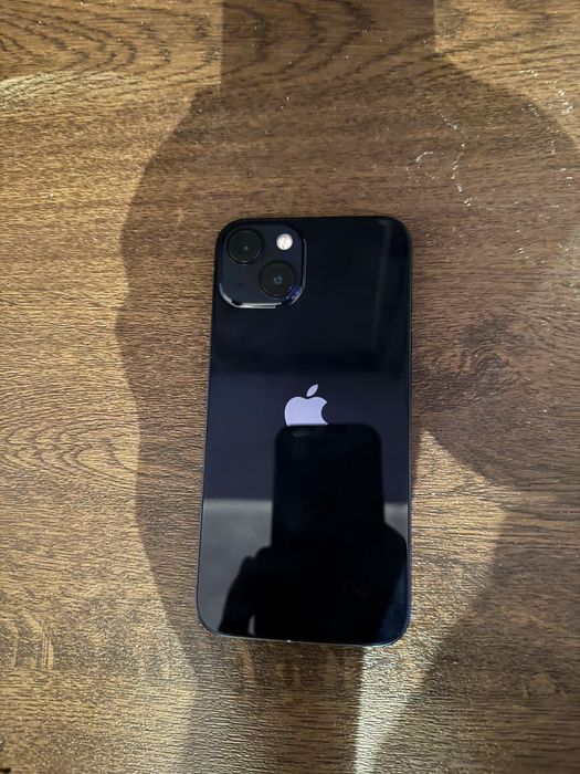 Продам iphone 13