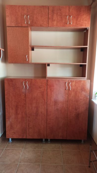 Mobilier antreu in stare bună