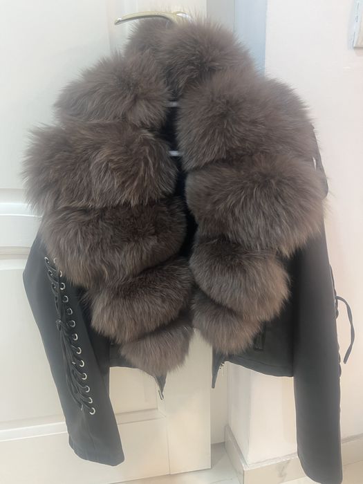 Haine de blana de vulpe naturala