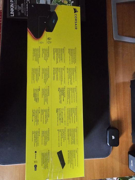 Vând mousepad corsair mm700/930*400