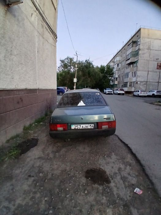 В продаже ваз 21099,2001года выпуска