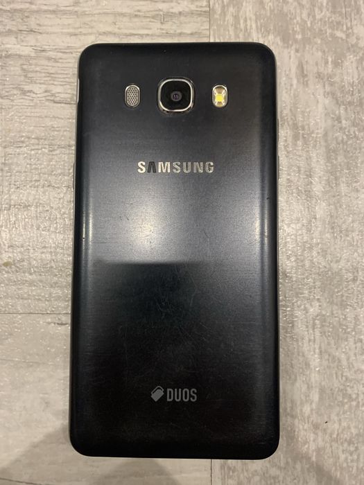 Vand samsung j5 2016